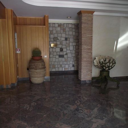 Il Girasole Hotel Terracina Eksteriør billede