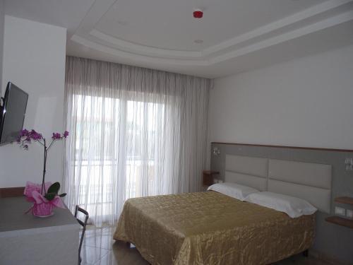 Il Girasole Hotel Terracina Eksteriør billede