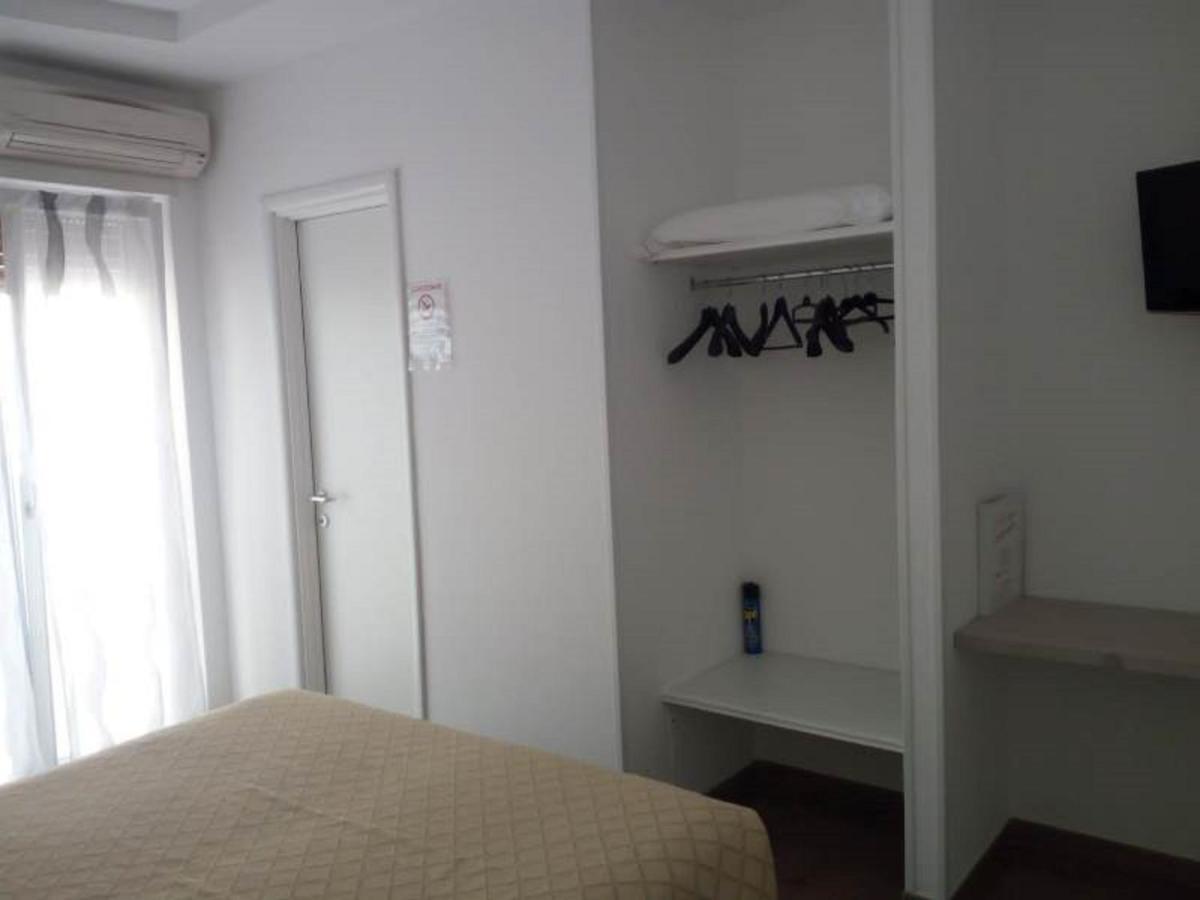 Il Girasole Hotel Terracina Eksteriør billede